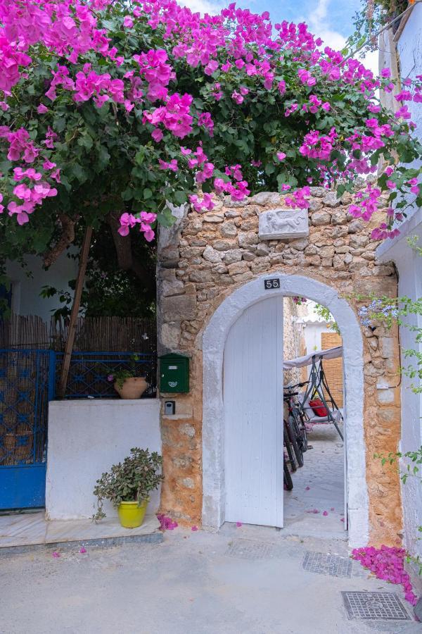 The Venetian Walls 'Central House With Private Courtyard - Charmy & Cheap' Iraklio Exterior foto